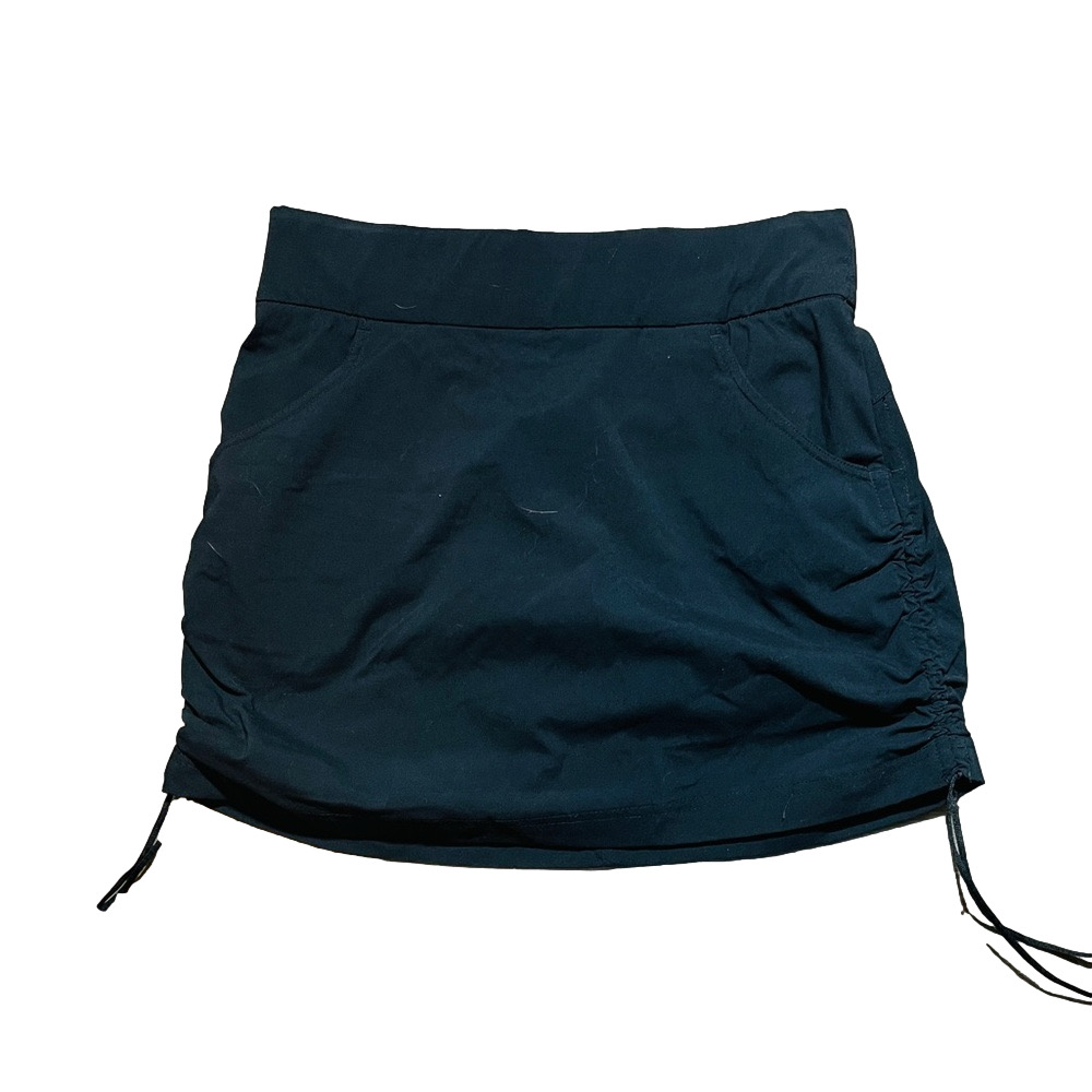Columbia Black Mini Skort Women’s Small High Waisted Athletic Hiking Streetwear